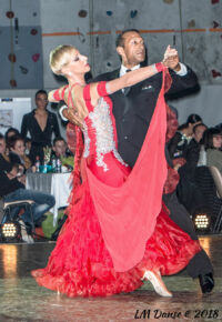 Laurence et Martial Vainqueurs du Grand Prix National de Danse Sportive 2015 en Danses Standards – Vence.