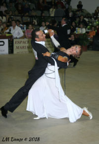 Laurence et Martial Vice-champions de France 10 Danses 2006 – Guilherand Granges.